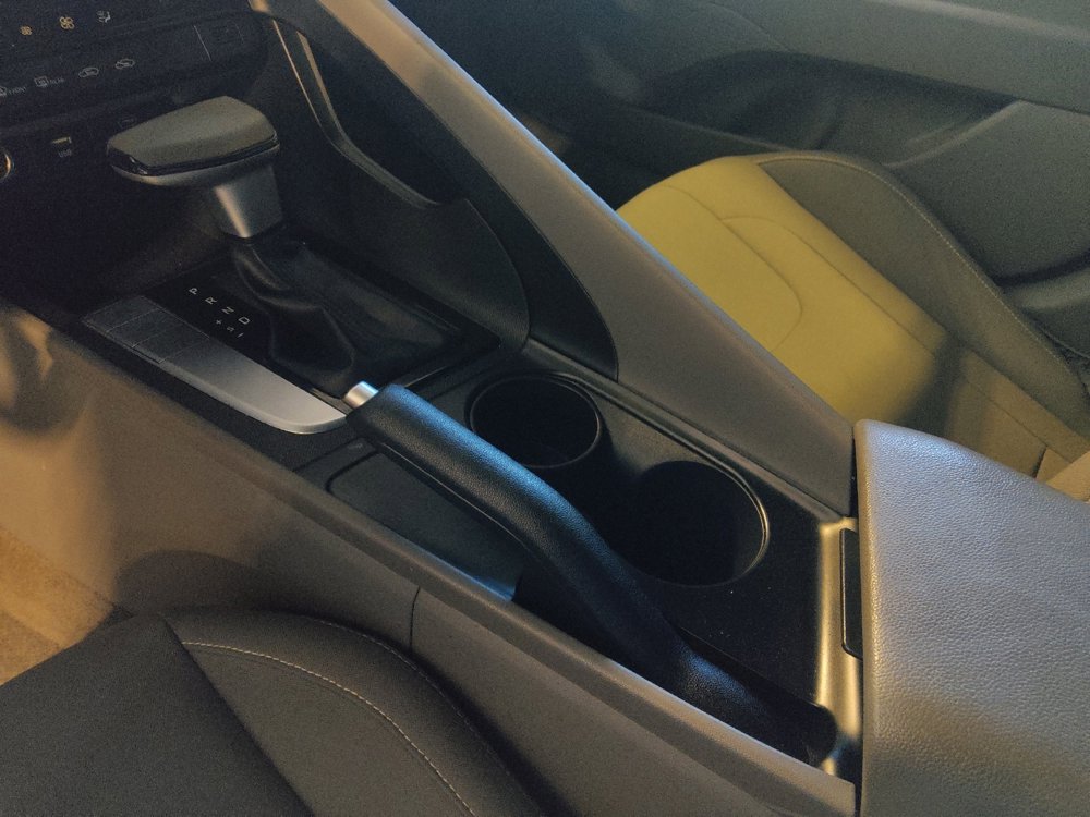 Used 2024 Hyundai Elantra SEL image 26