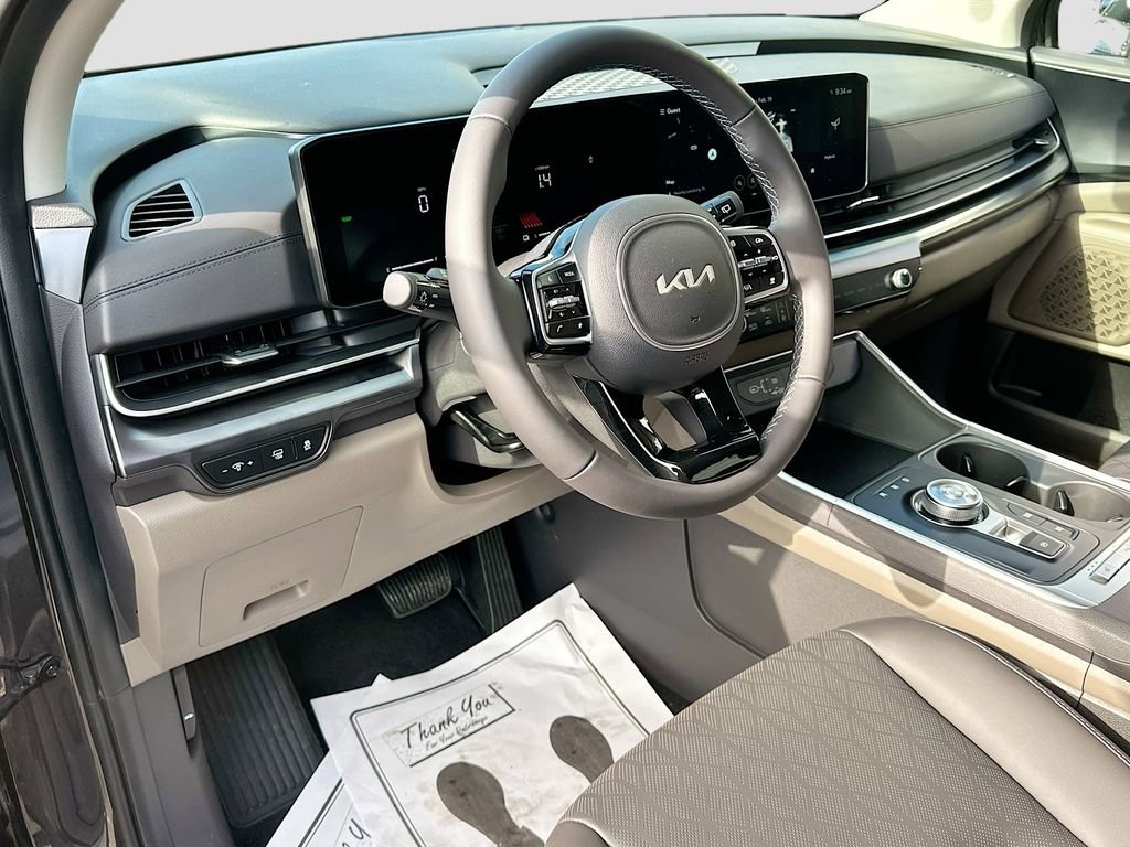 New 2026 Kia Carnival LXS image 9