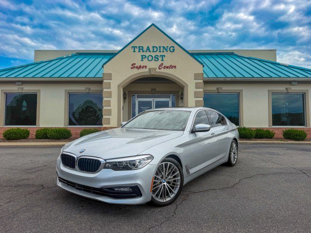 Used 2017 BMW 530i RWD image 2
