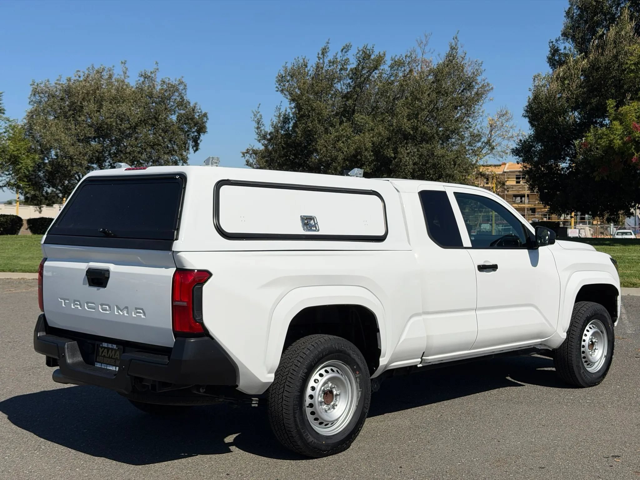 Used 2024 Toyota Tacoma SR RWD image 11