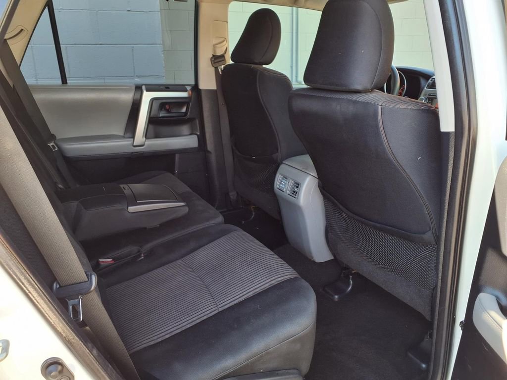 Used 2011 Toyota 4Runner SR5 w/ Convenience Pkg image 20