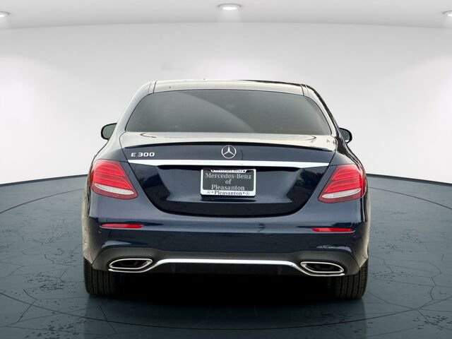 Used 2018 Mercedes-Benz E 300 image 6