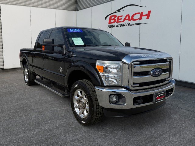 Used 2015 Ford F250 Lariat w/ Lariat Ultimate Package image 3