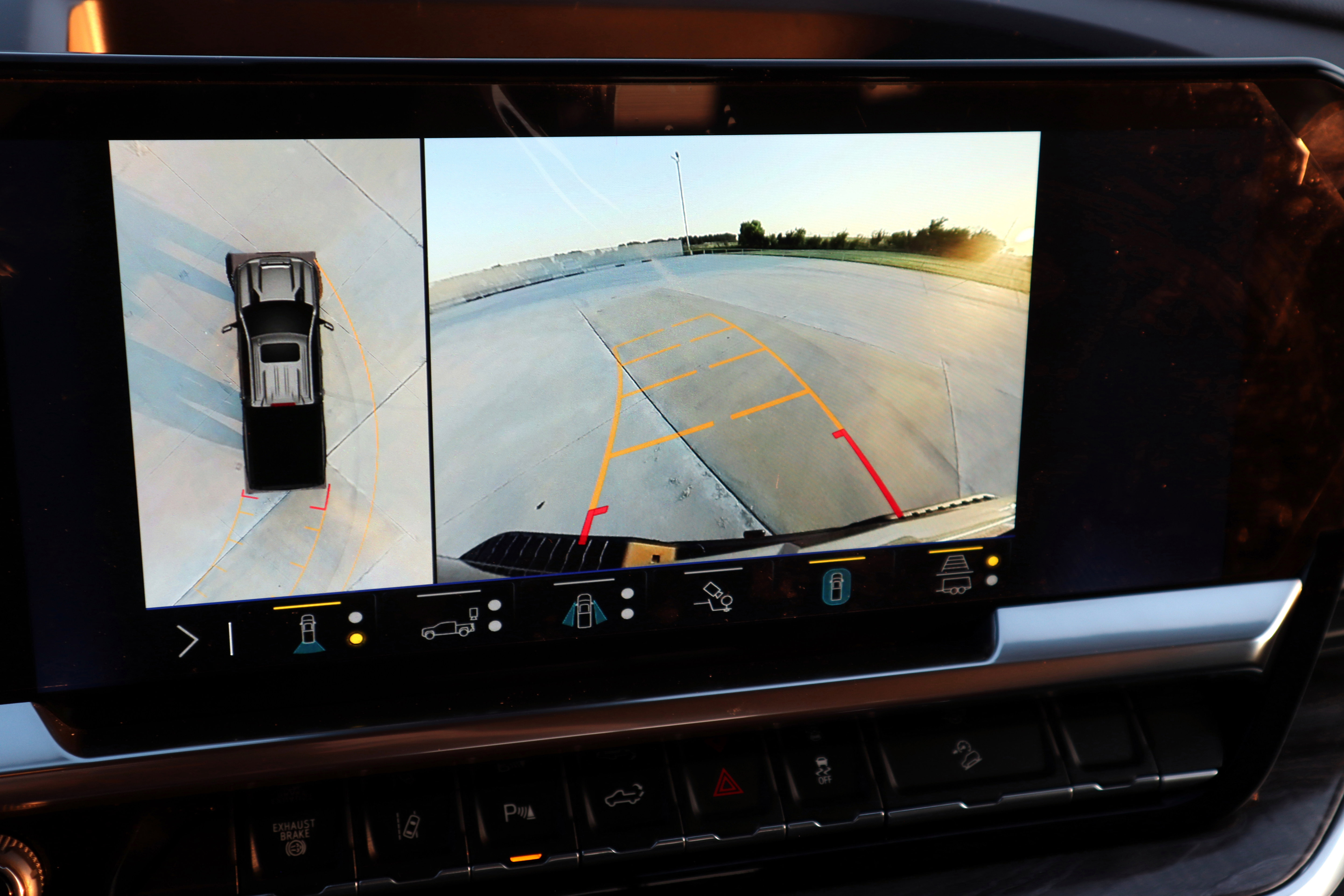 Used 2024 Chevrolet Silverado 2500 LTZ w/ LTZ Plus Package image 34