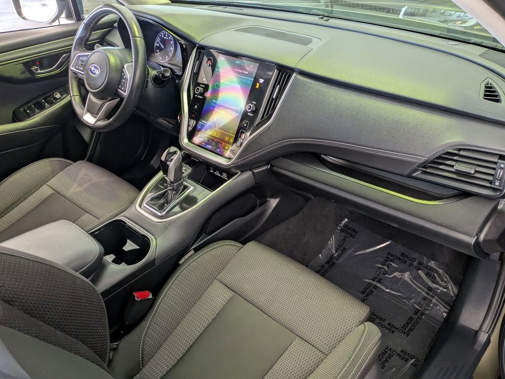 Used 2025 Subaru Outback Premium image 29