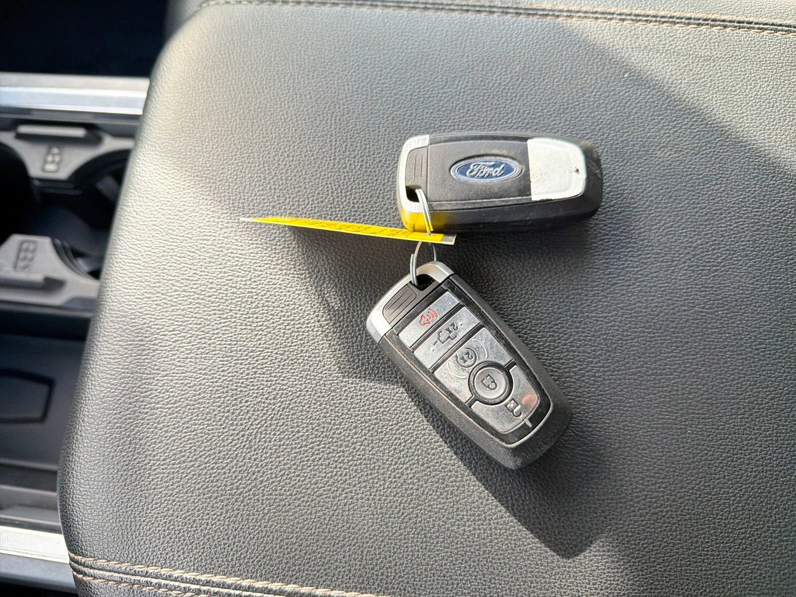 Used 2023 Ford F350 Lariat w/ Lariat Ultimate Package AWD/4WD image 30