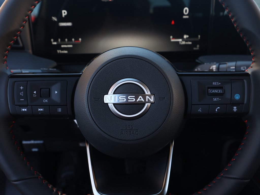New 2026 Nissan Kicks SR FWD image 25