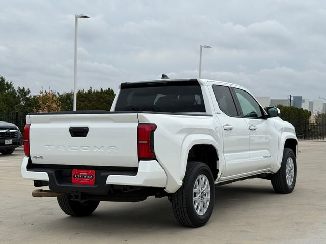Used 2025 Toyota Tacoma SR5 image 4