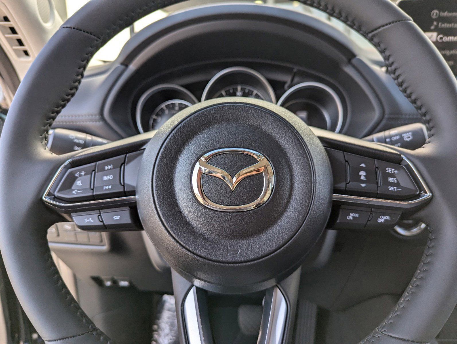 Used 2025 MAZDA CX-5 AWD 2.5 S w/ Preferred Package image 33