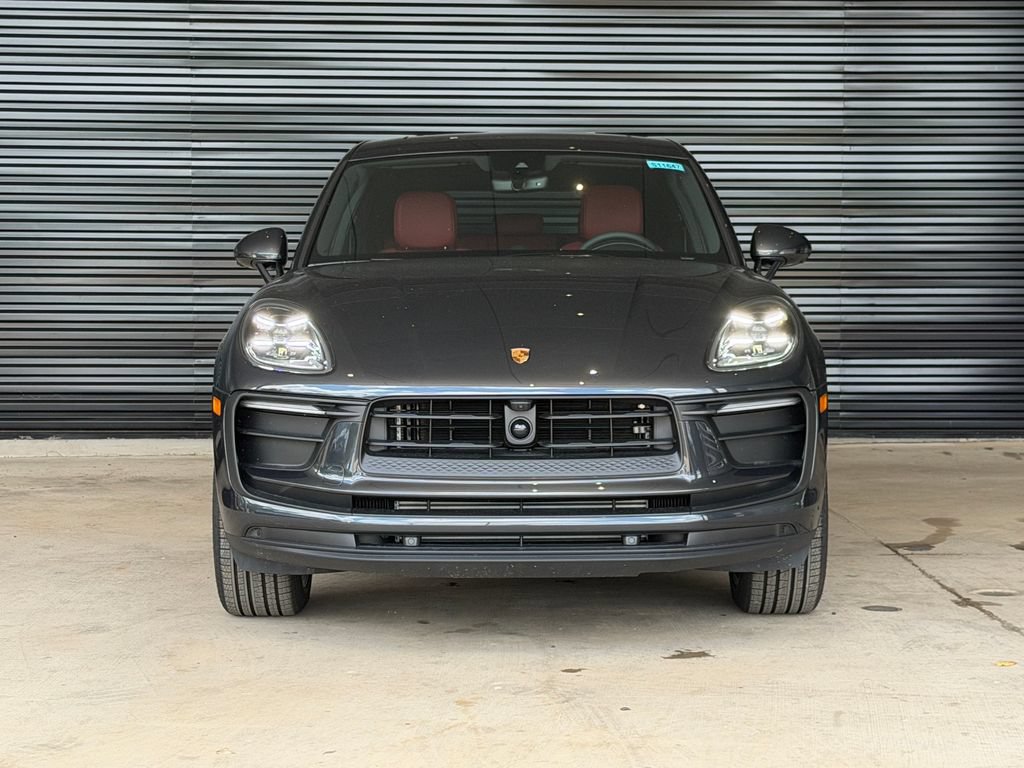 New 2026 Porsche Macan AWD/4WD image 14