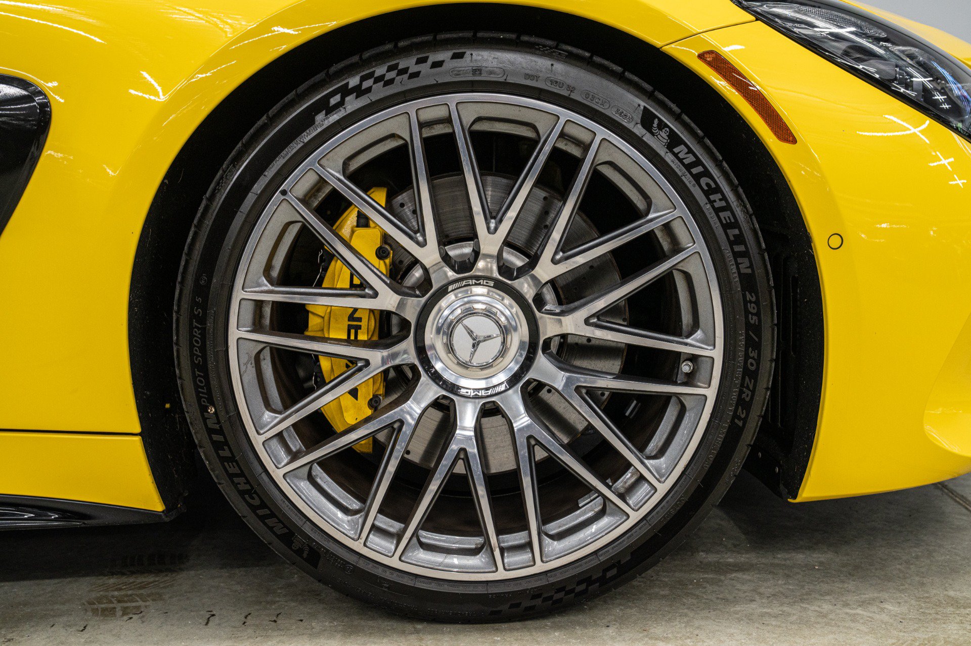 Used 2024 Mercedes-Benz AMG GT 63 image 38