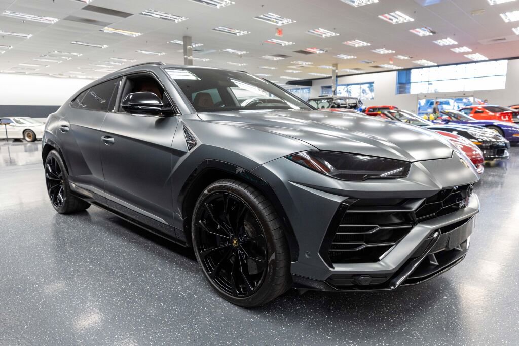 Used 2020 Lamborghini Urus image 4