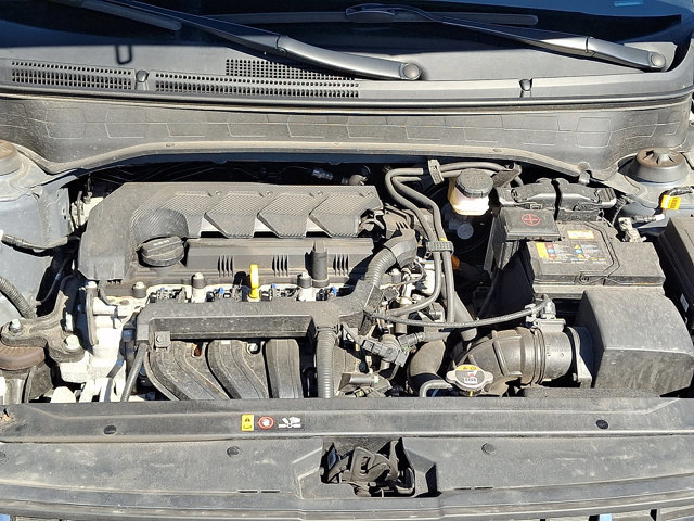 Used 2023 Hyundai Venue SEL image 27