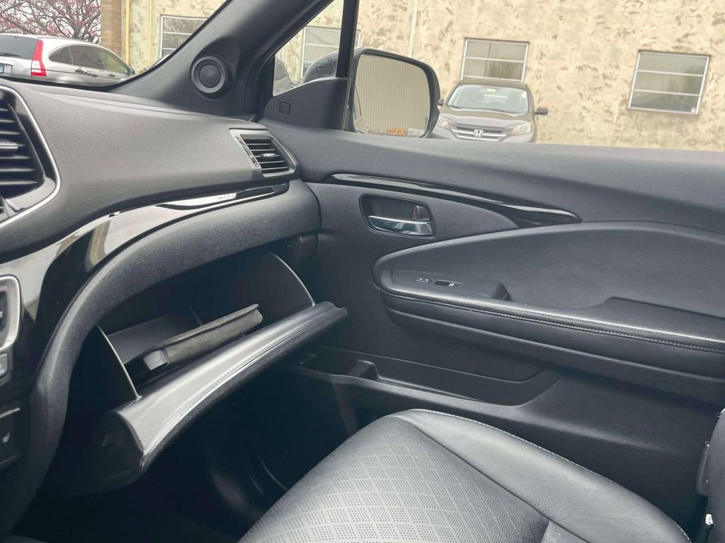 Certified 2021 Honda Passport Touring image 35