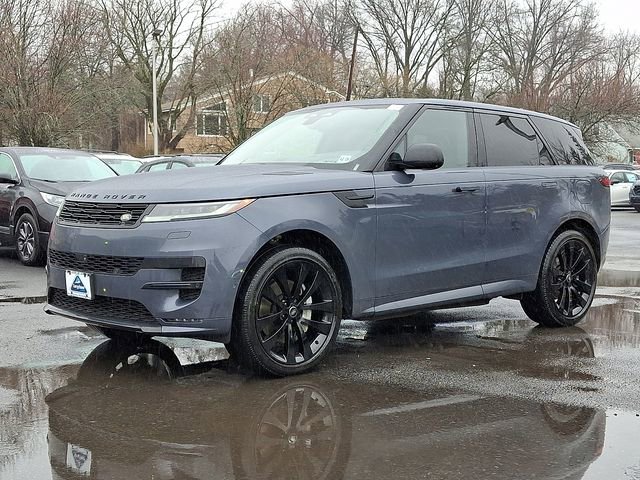 Used 2025 Land Rover Range Rover Sport Dynamic SE image 3