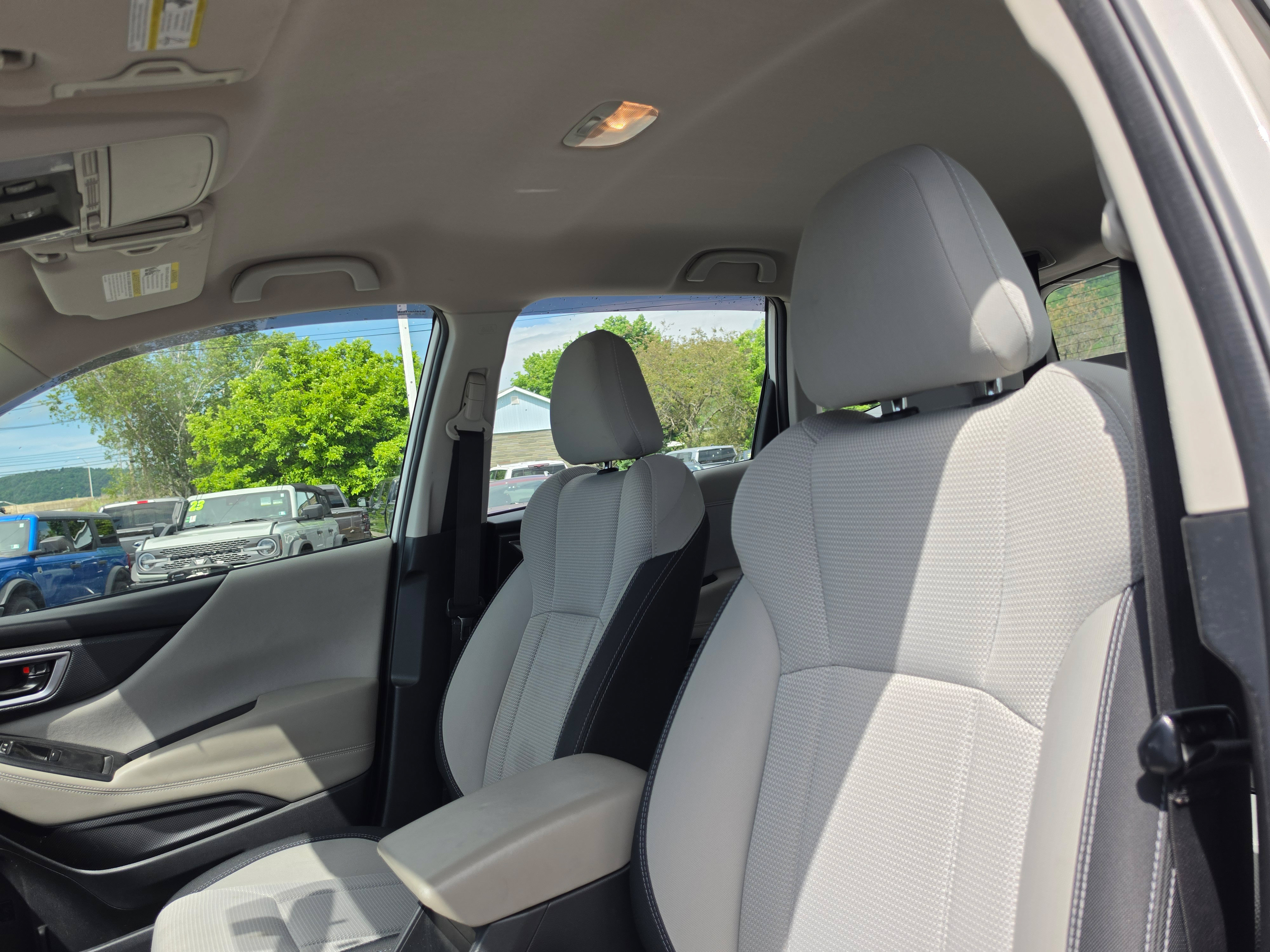 Used 2020 Subaru Forester AWD/4WD image 12
