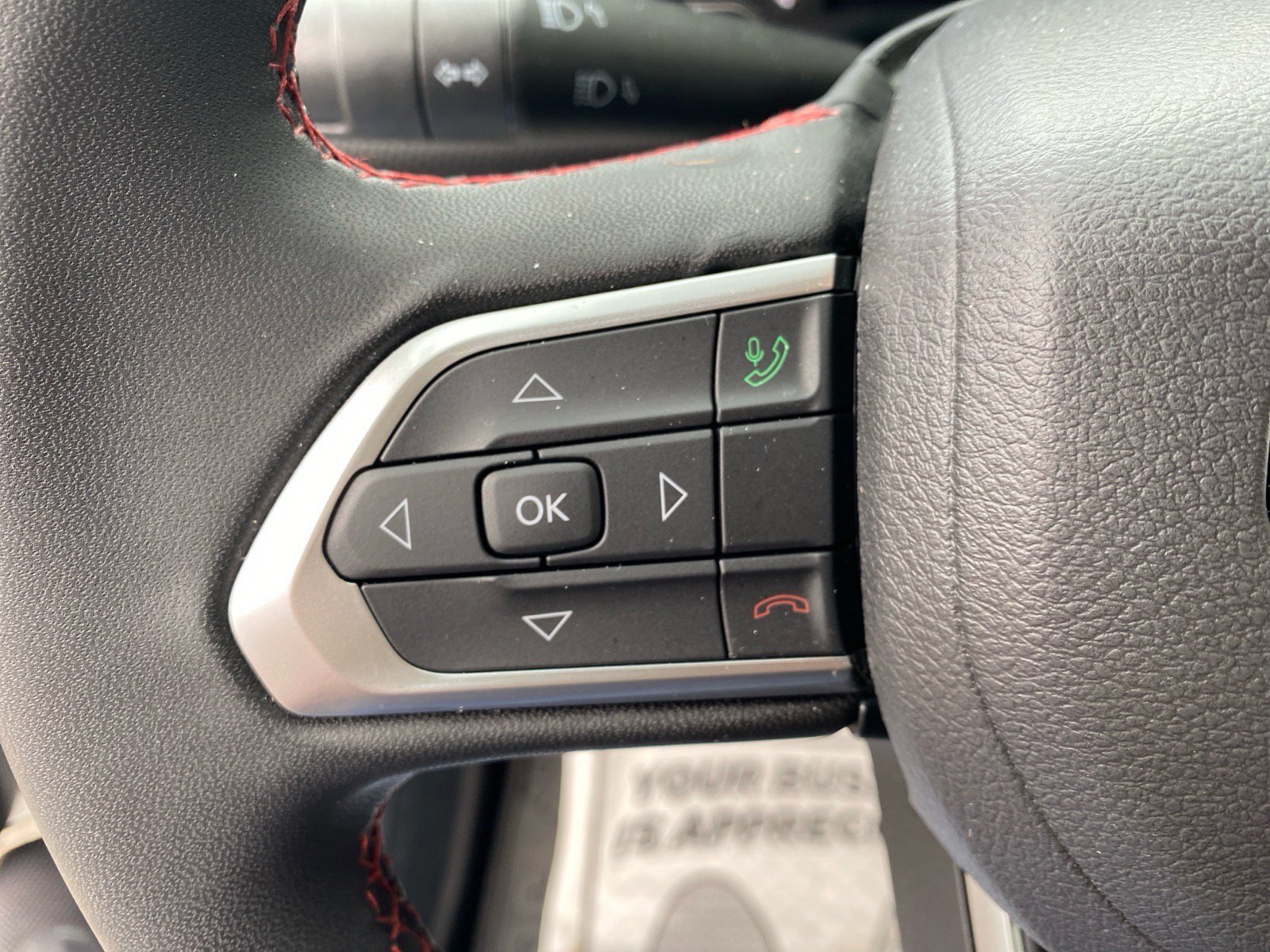 Used 2024 Jeep Compass Trailhawk image 18