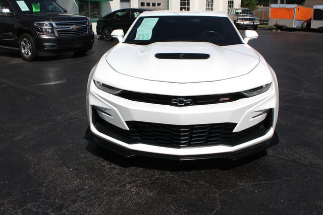 Used 2021 Chevrolet Camaro SS RWD image 19
