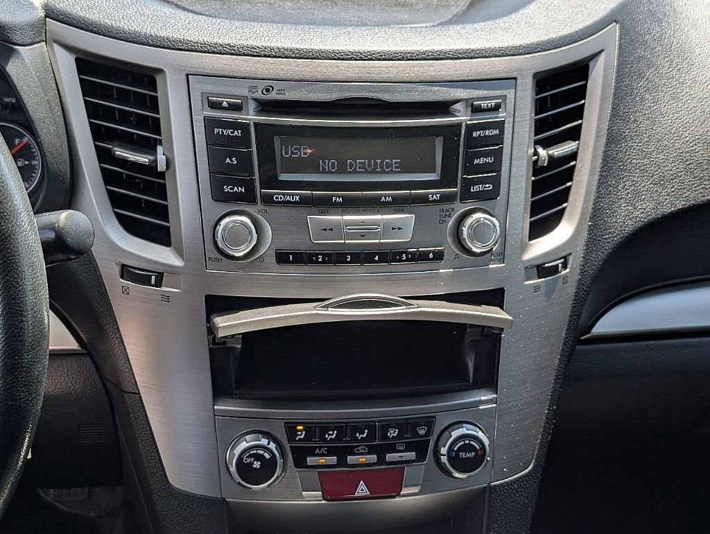 Used 2013 Subaru Outback 2.5i Premium image 30