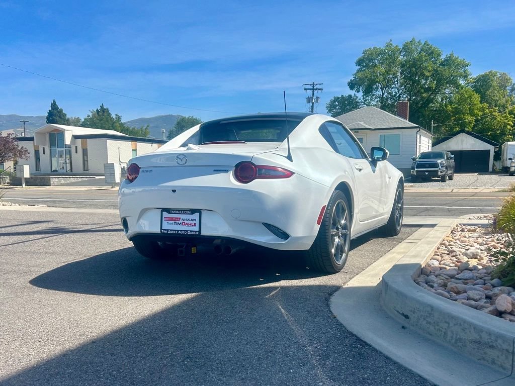 Used 2020 MAZDA MX-5 Miata RF Grand Touring RWD image 5