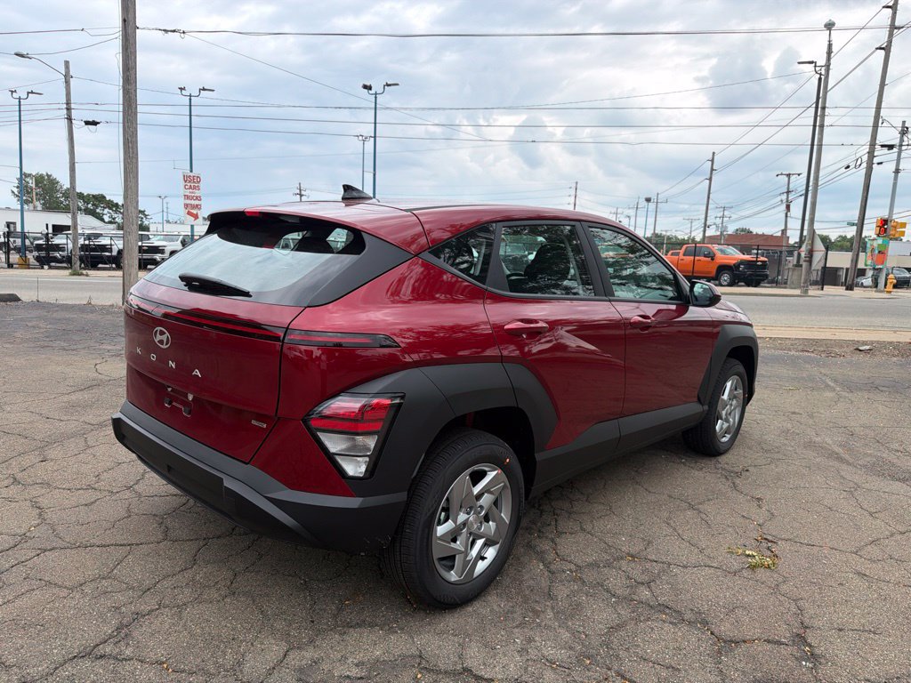 New 2027 Hyundai Kona SE AWD/4WD image 7