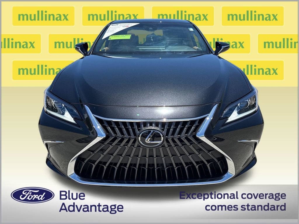 Used 2025 Lexus ES 300h w/ Premium Package FWD image 12