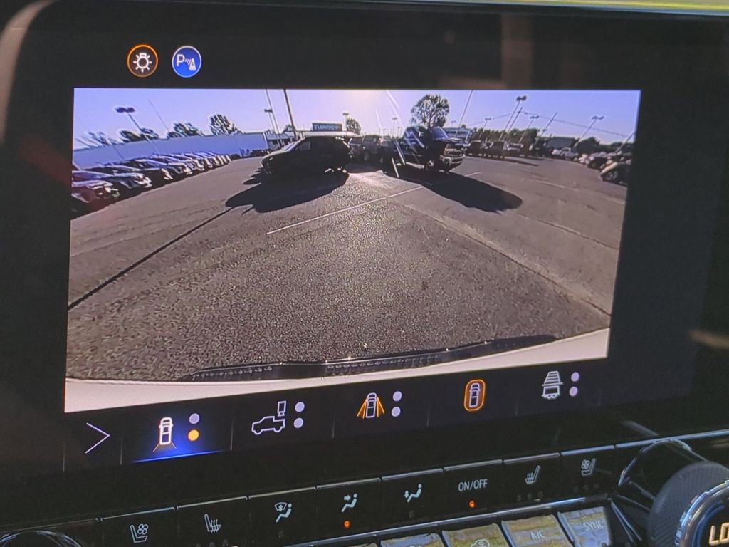 New 2026 Chevrolet Colorado Z71 w/ Technology Package image 15