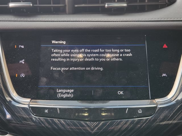 Used 2025 Cadillac XT6 Premium Luxury w/ Technology Package FWD image 15