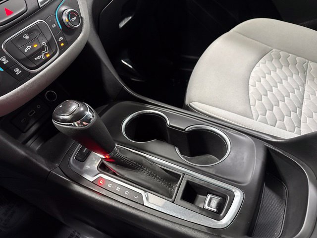 Used 2020 Chevrolet Equinox LS AWD/4WD image 19