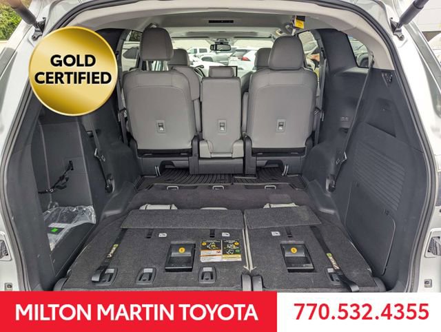 Certified 2024 Toyota RAV4 XLE FWD image 6