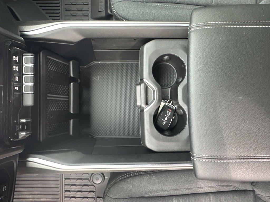 New 2026 RAM 2500 Big Horn AWD/4WD image 32