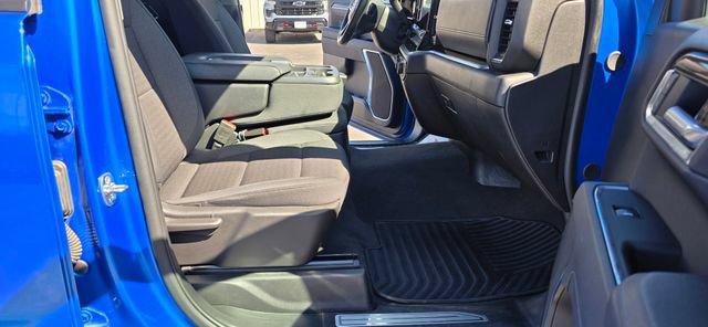 Used 2025 Chevrolet Silverado 1500 LT AWD/4WD image 15