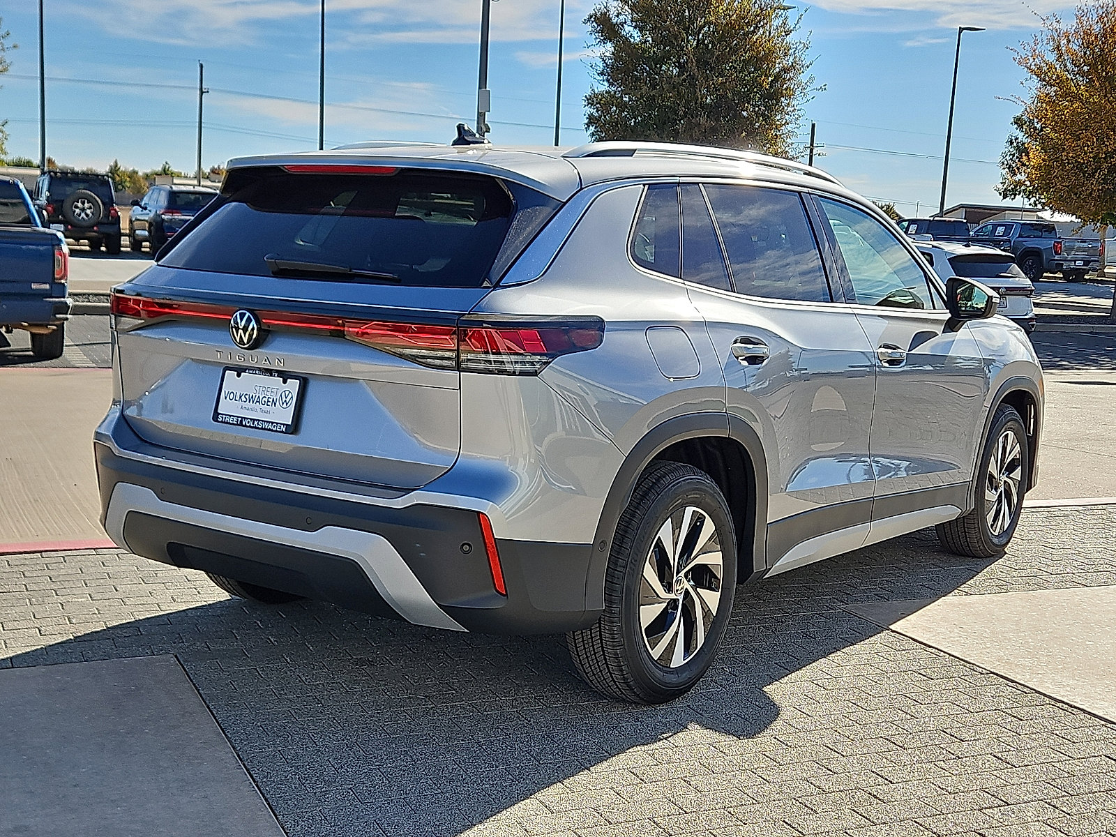 New 2026 Volkswagen Tiguan S image 4