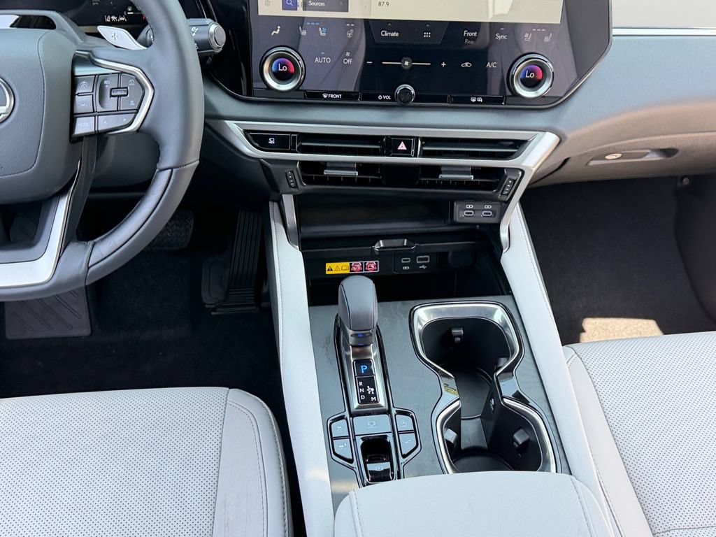 New 2026 Lexus RX 350 F Sport AWD/4WD image 10