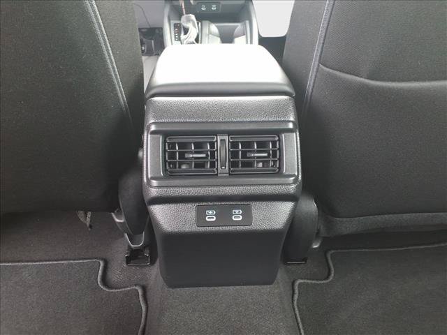 Used 2025 Honda Accord SE image 31
