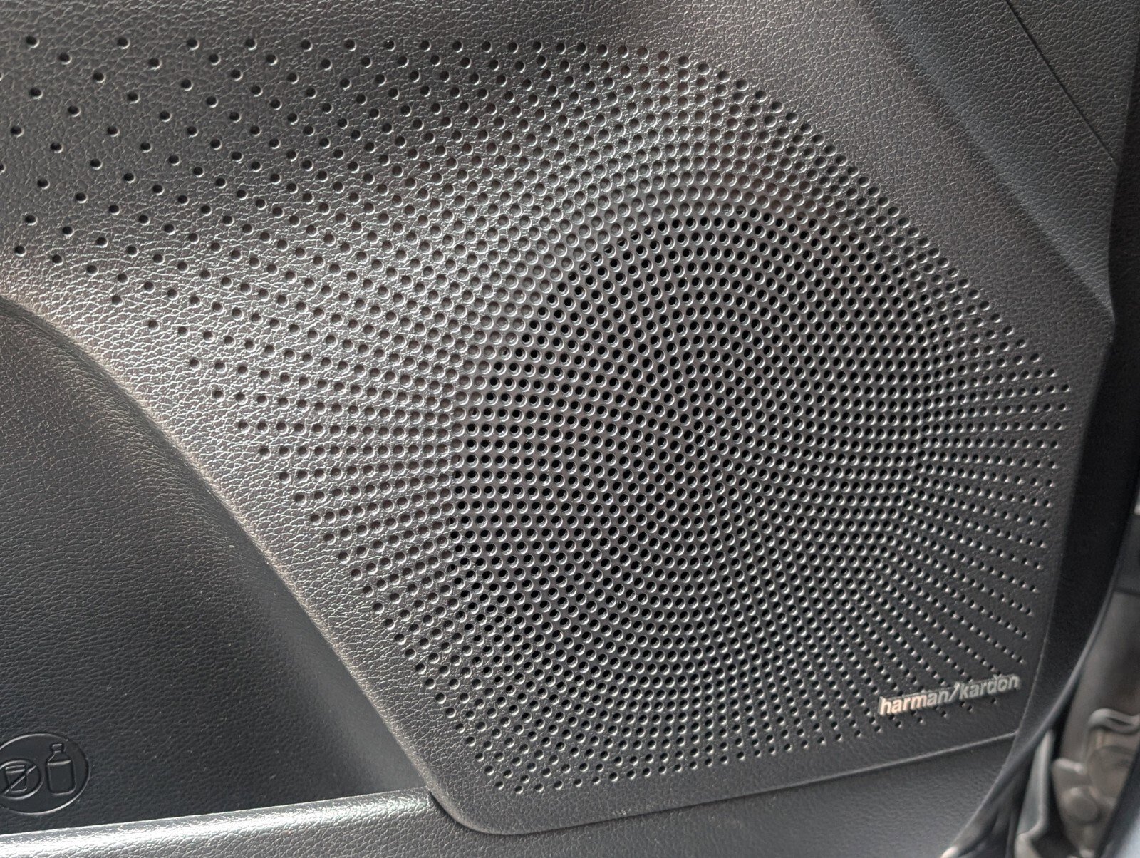 Used 2024 Kia Forte GT-Line w/ GT-Line Premium Package image 40