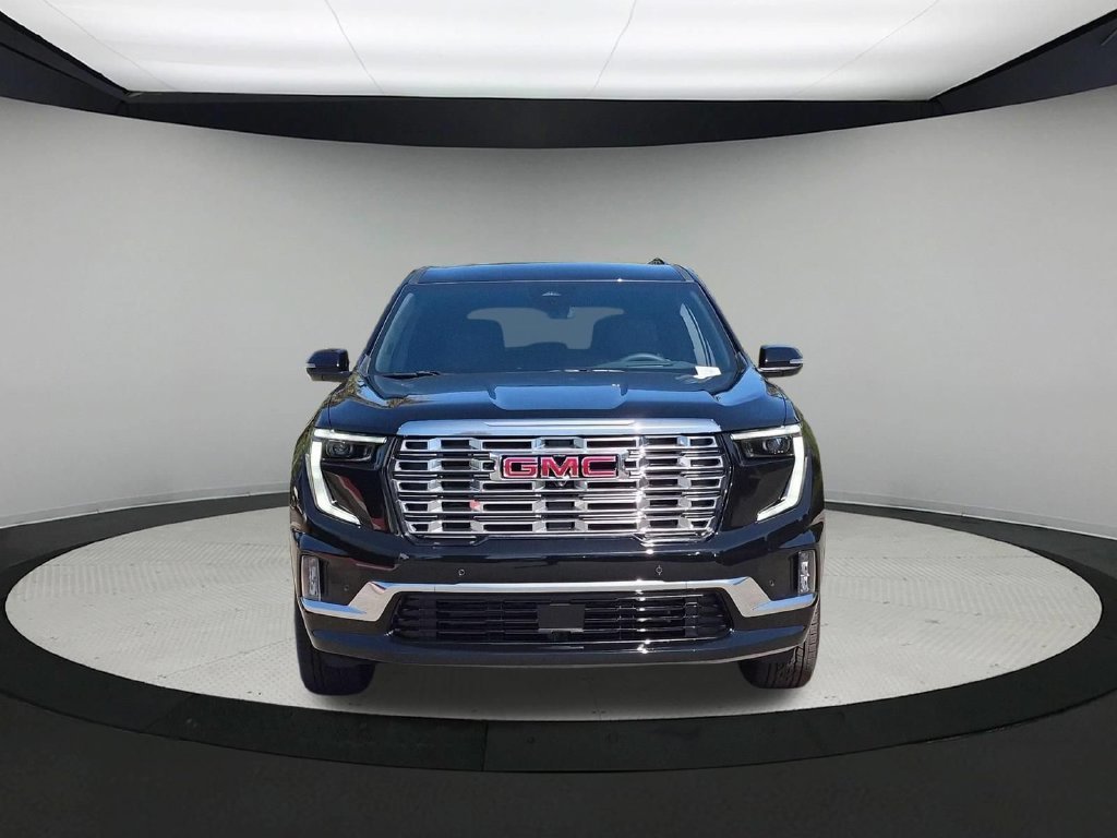 New 2026 GMC Acadia Denali w/ Super Cruise Package FWD image 8