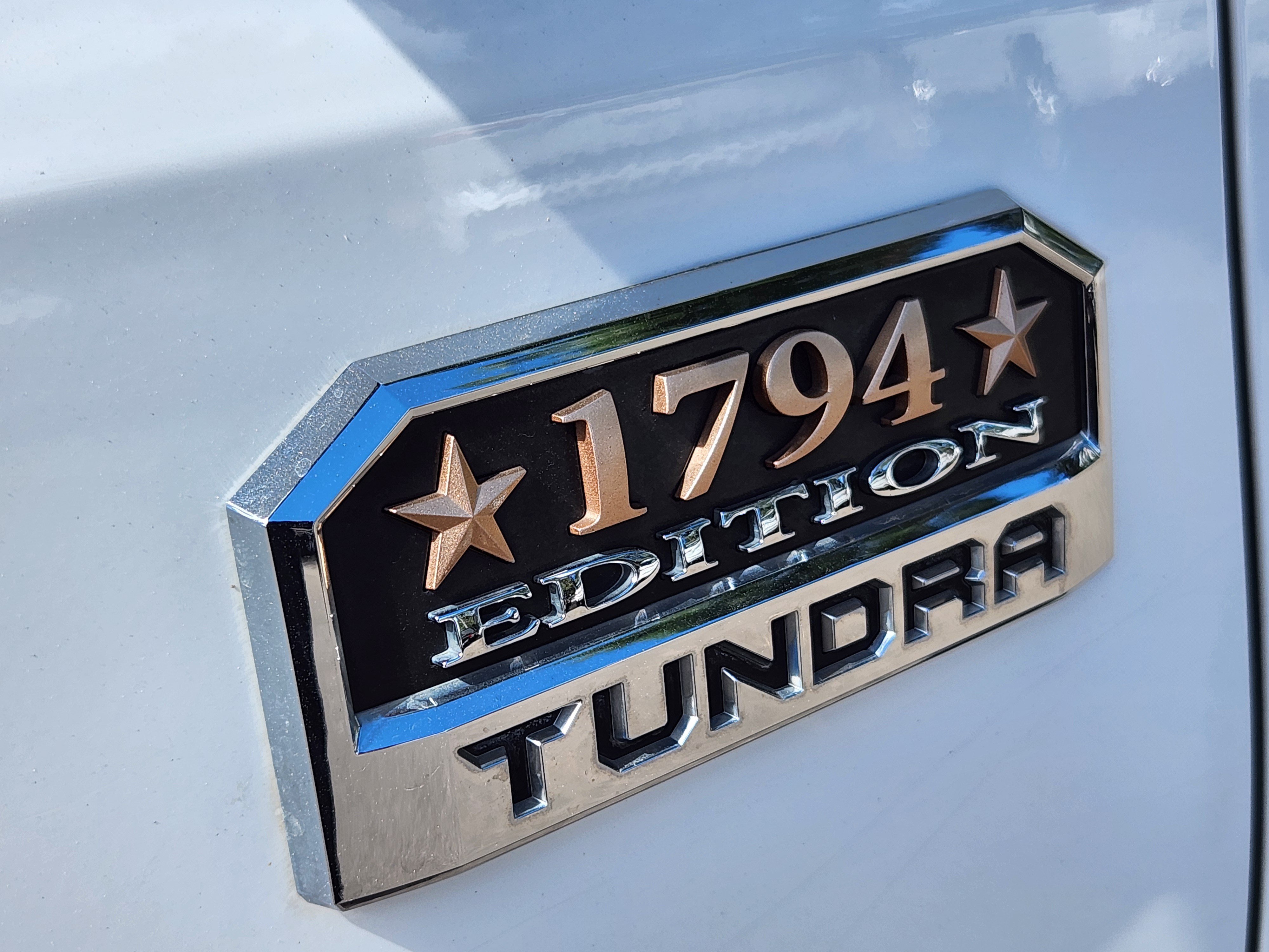 Used 2018 Toyota Tundra 1794 Edition AWD/4WD image 12