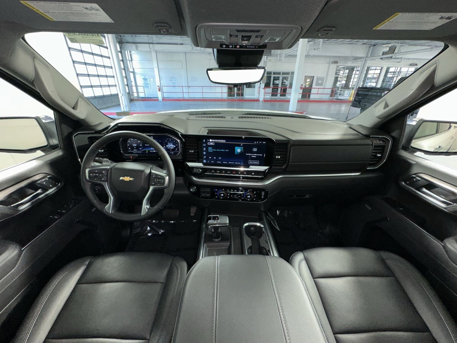 Used 2025 Chevrolet Silverado 1500 LTZ w/ Technology Package AWD/4WD image 23