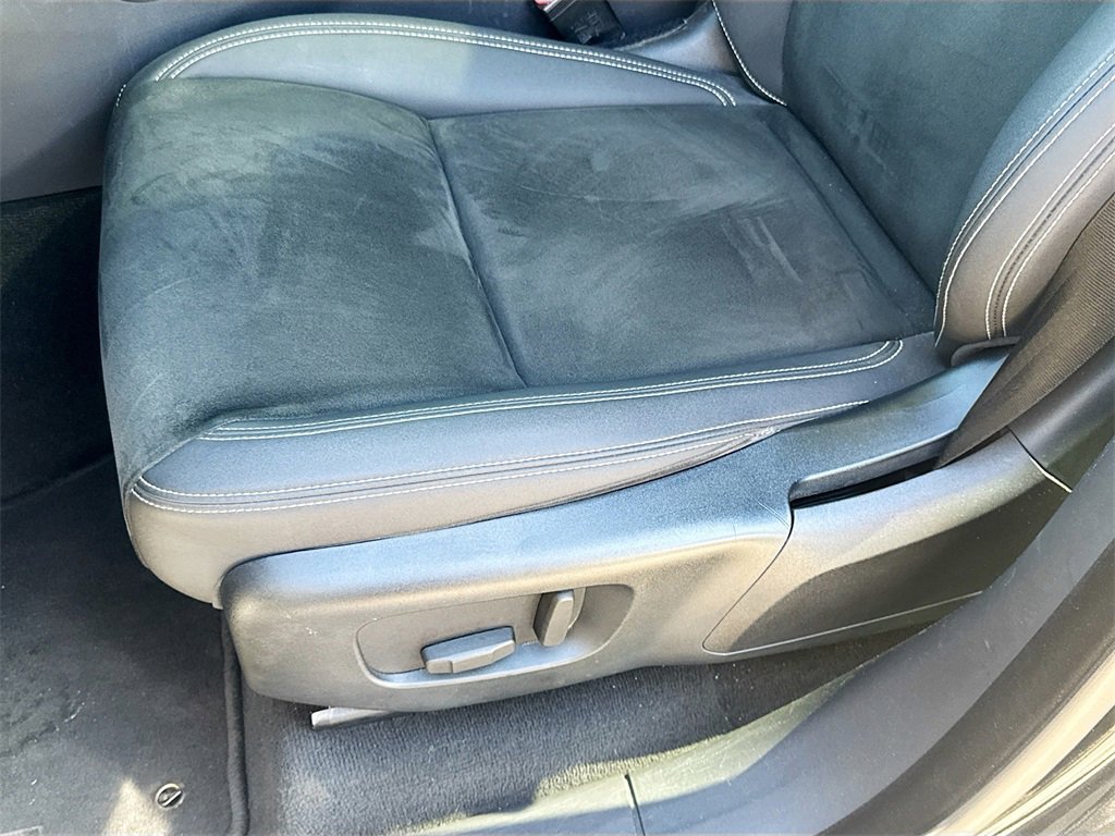 Used 2019 Land Rover Range Rover Velar image 19