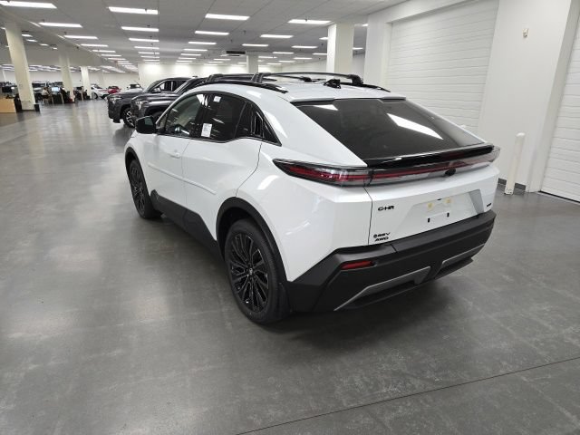 New 2026 Toyota C-HR AWD/4WD image 4