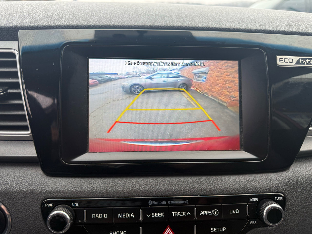 Used 2017 Kia Niro LX image 10