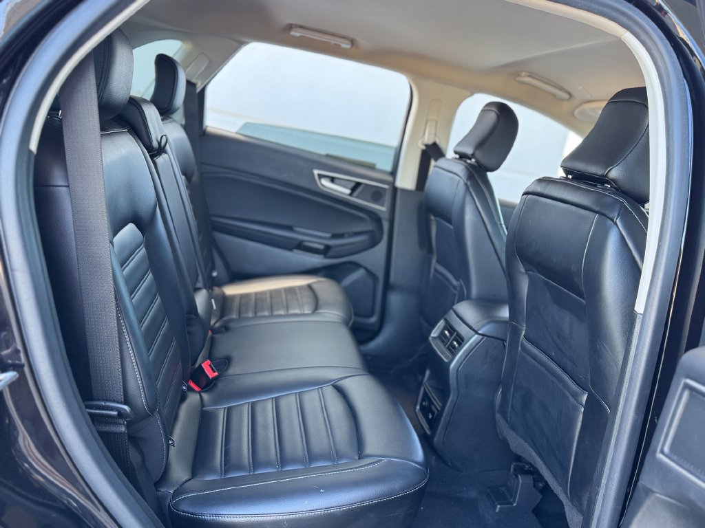 Used 2023 Ford Edge SEL w/ Convenience Package AWD/4WD image 32