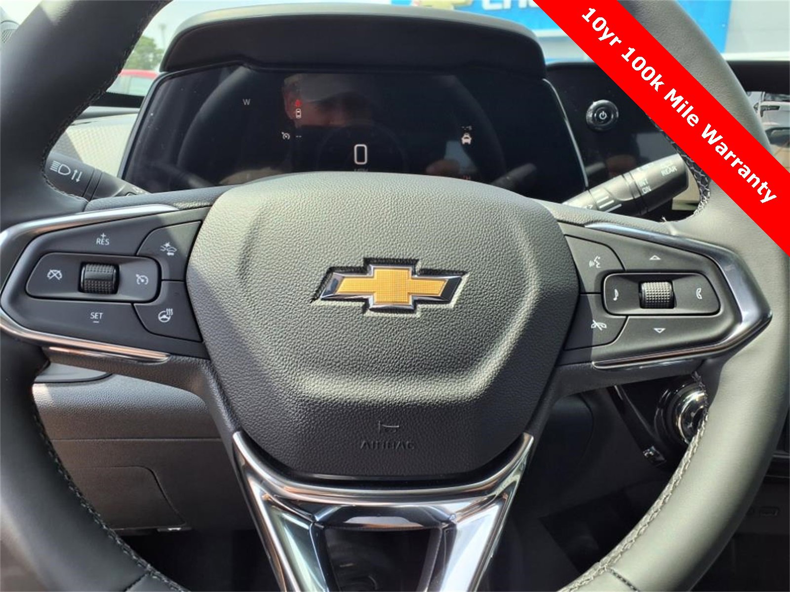 New 2025 Chevrolet Trax LT w/ LT Convenience Package image 25