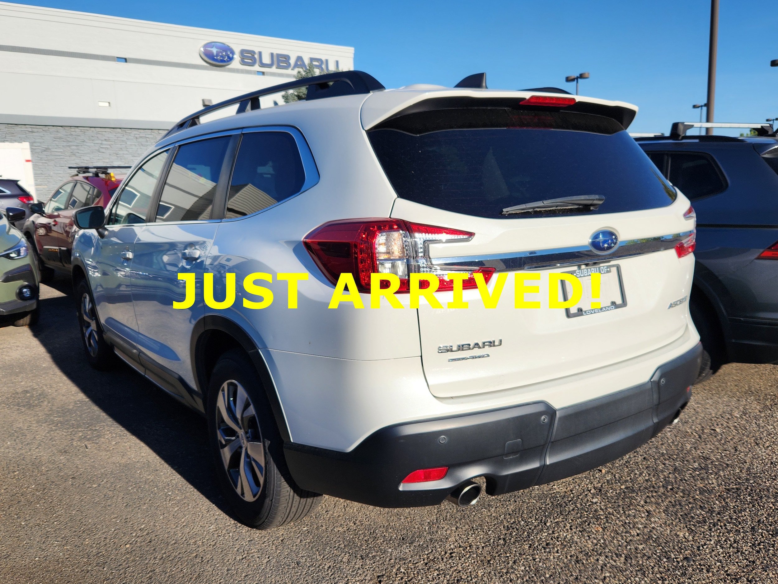 Used 2023 Subaru Ascent Premium w/ Convenience Package AWD/4WD image 4