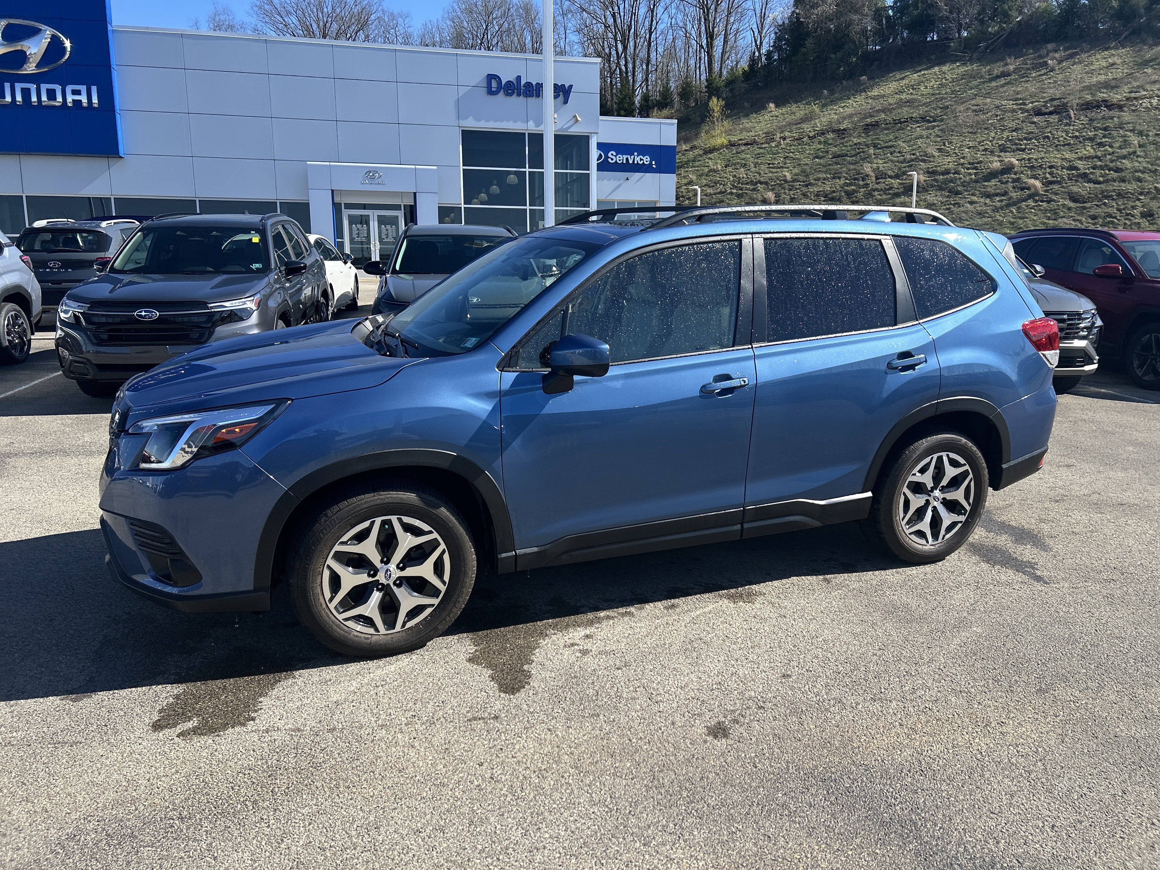 Certified 2023 Subaru Forester Premium AWD/4WD image 20