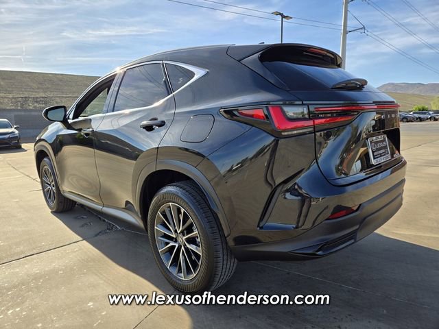 Used 2024 Lexus NX 250 FWD image 4