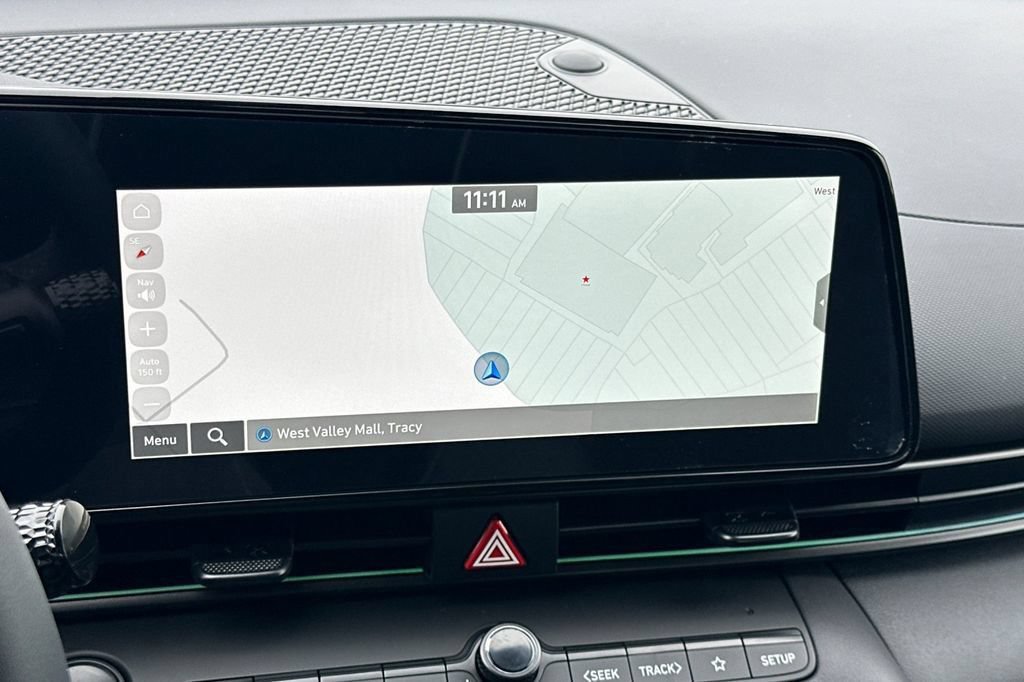 New 2026 Hyundai Elantra SEL FWD image 15