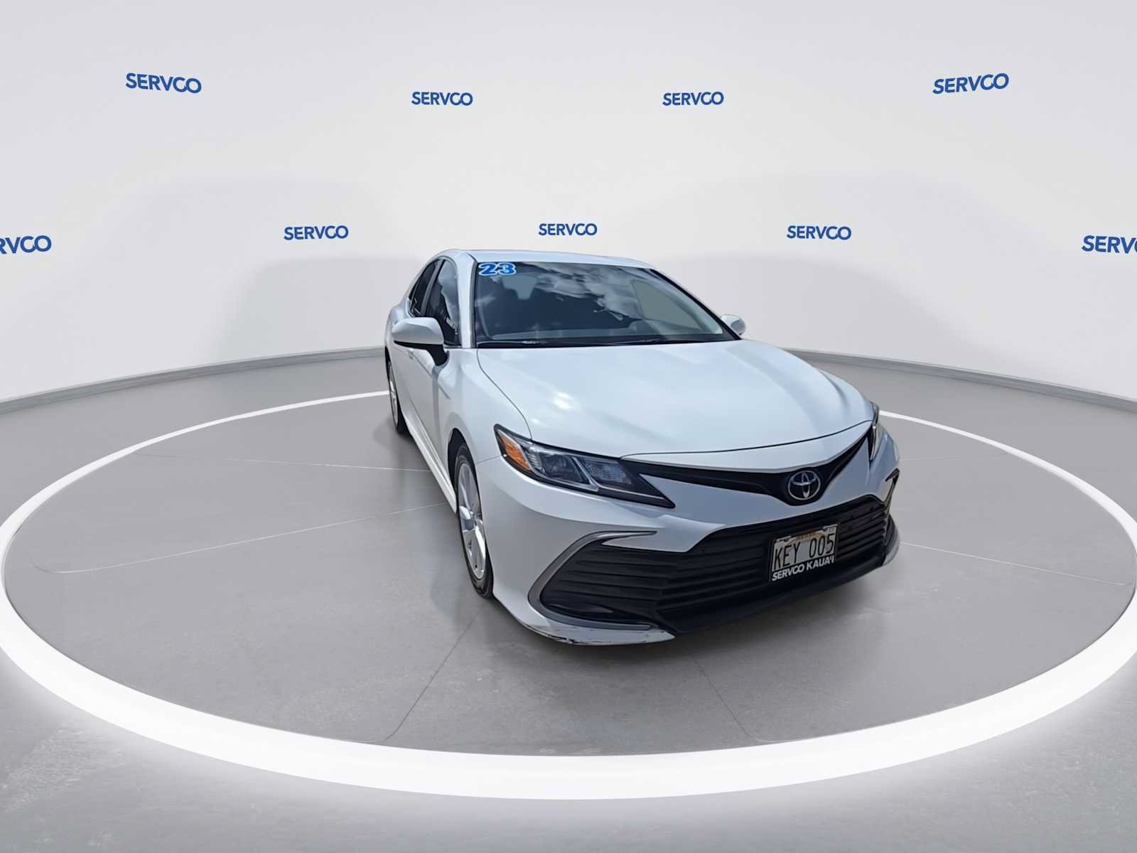 Used 2023 Toyota Camry LE FWD image 3
