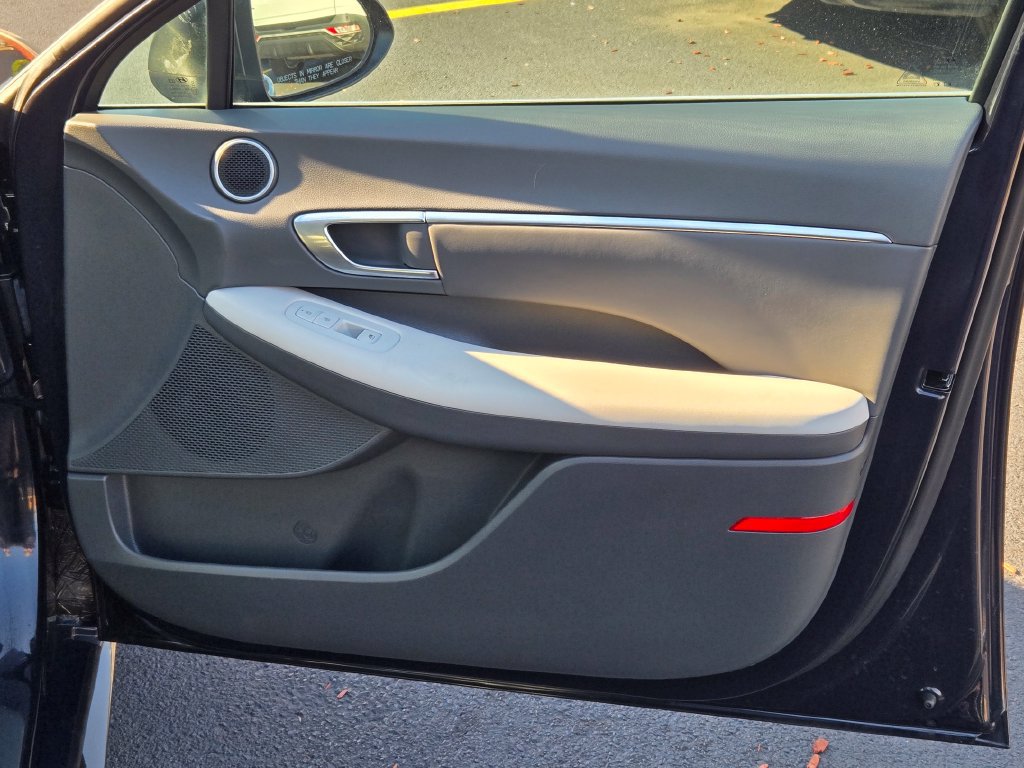 Certified 2023 Hyundai Sonata SEL FWD image 8